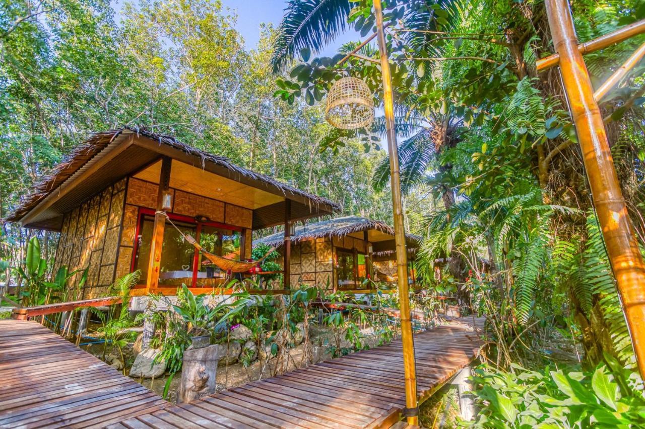 Baan Suan Farmstay Ko Lanta エクステリア 写真